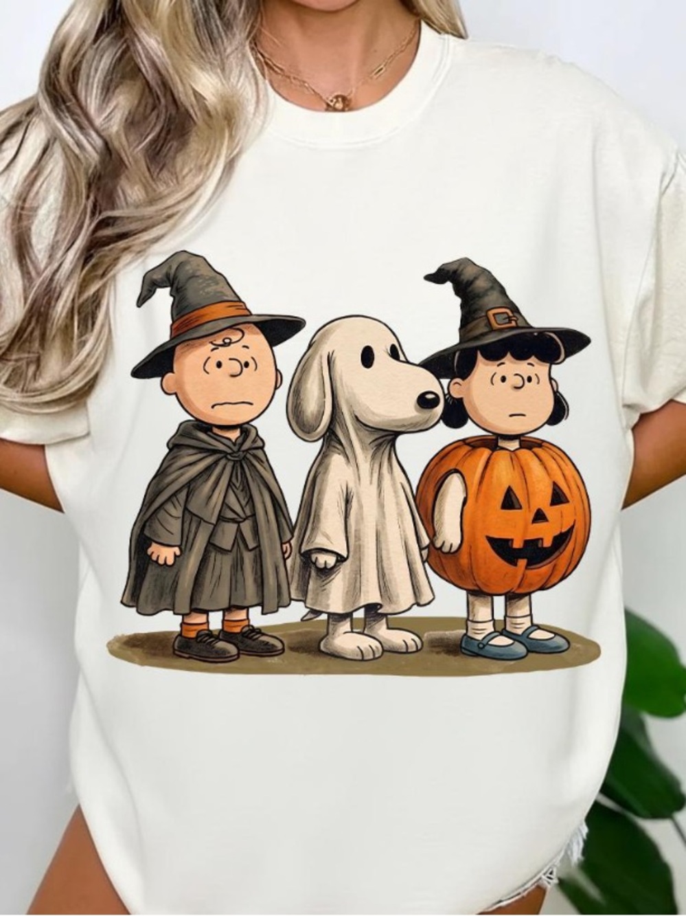 Peanuts Halloween Graphic Tee